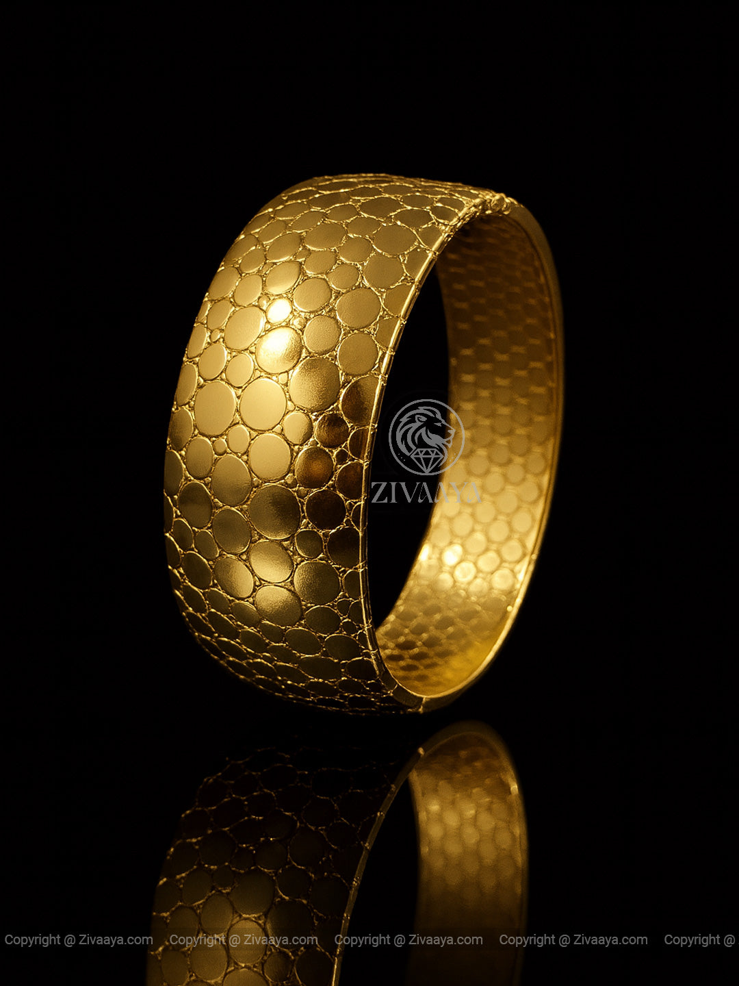 Aurora Shine Gold Bracelet – Luxe Statement Cuff
