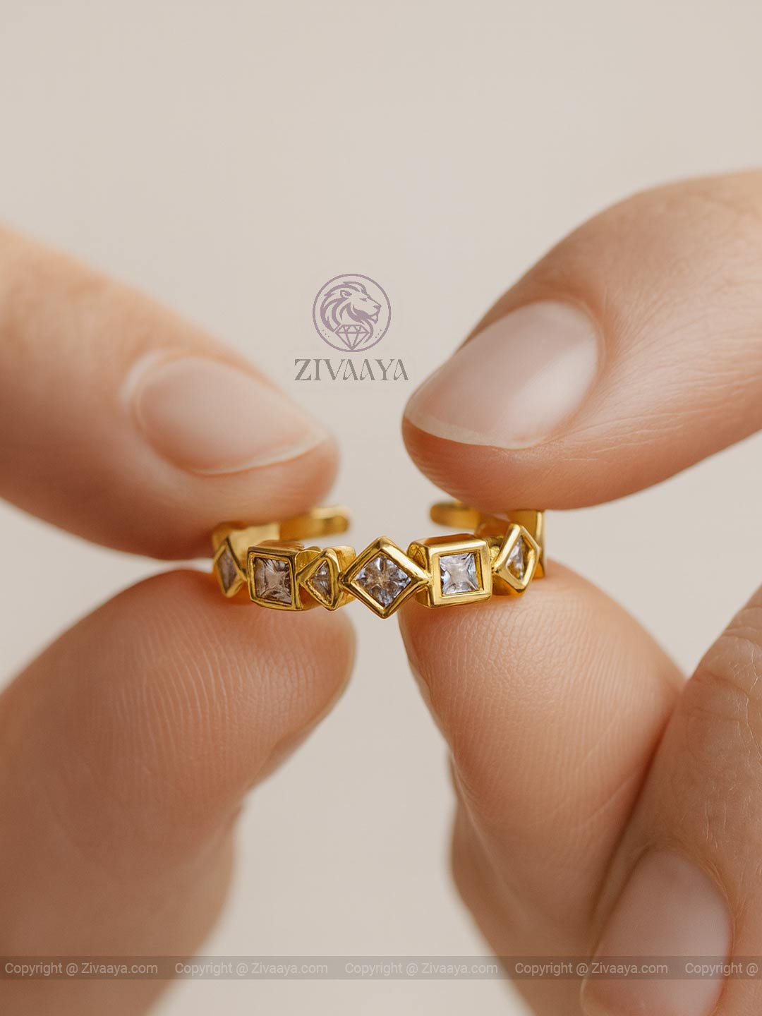 Regal Emerald Diamond Ring | Zivaaya