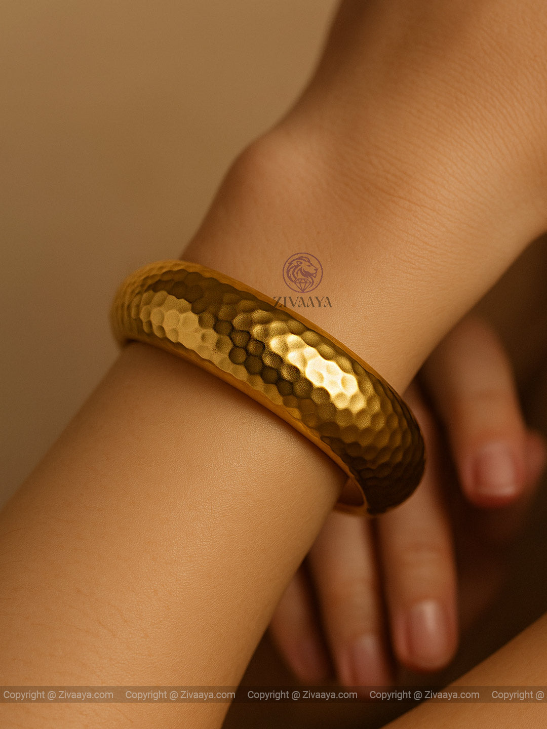 Golden Aura Bracelet – Gold Finish | Zivaaya