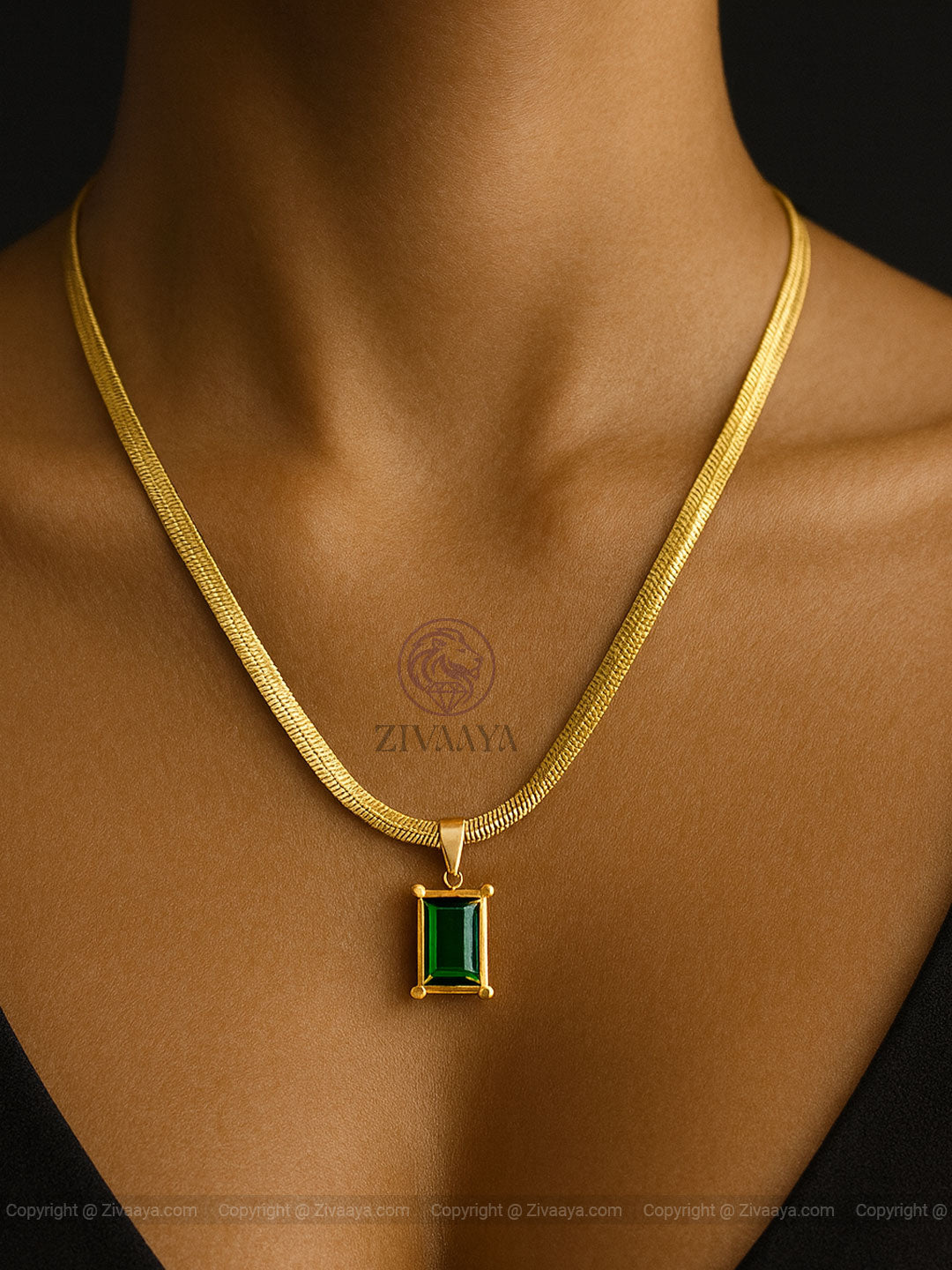 Elegant emerald charm necklace – Zivaaya