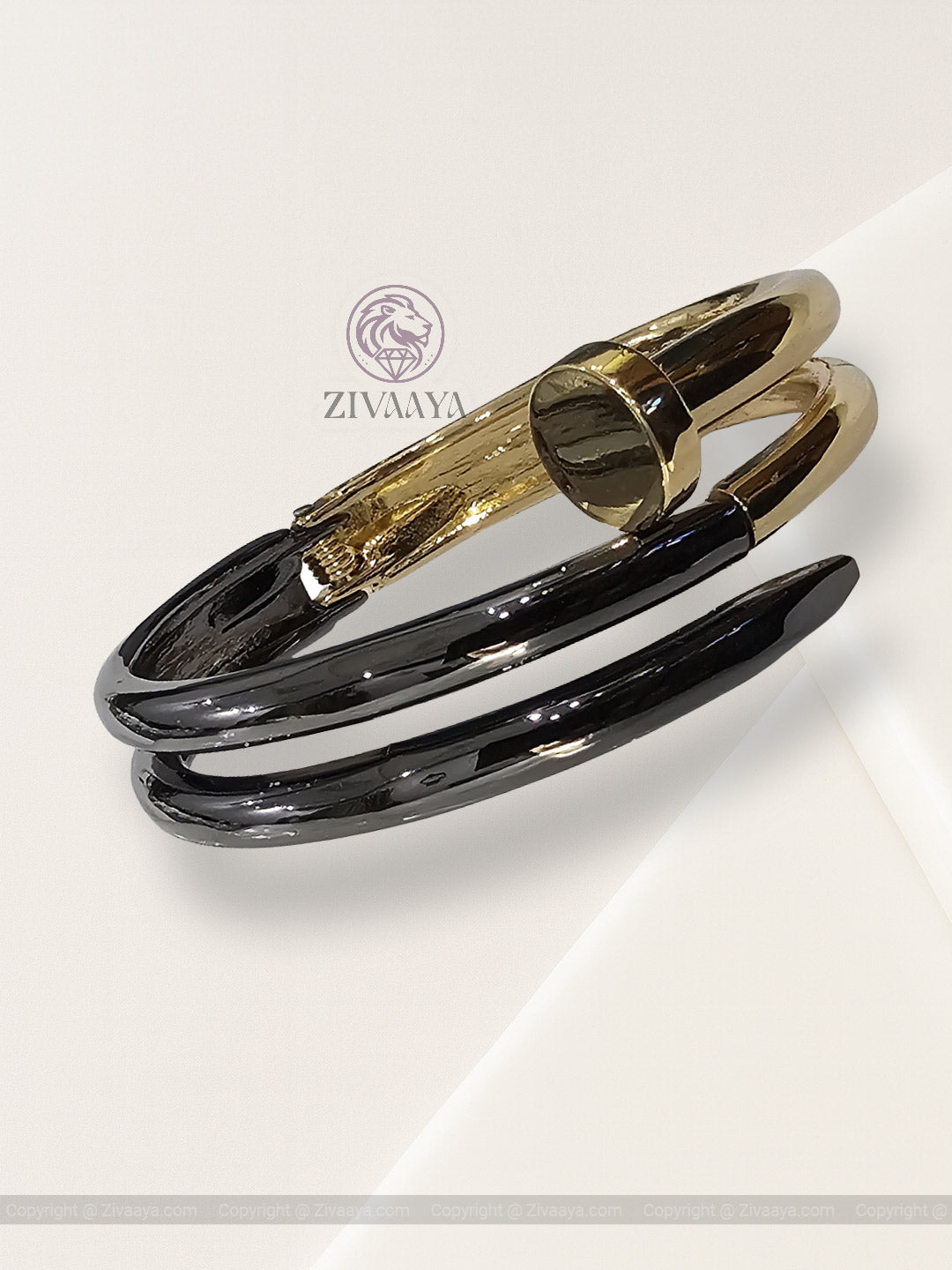 Iconic Nail Gold & Black Bracelet – Zivaaya