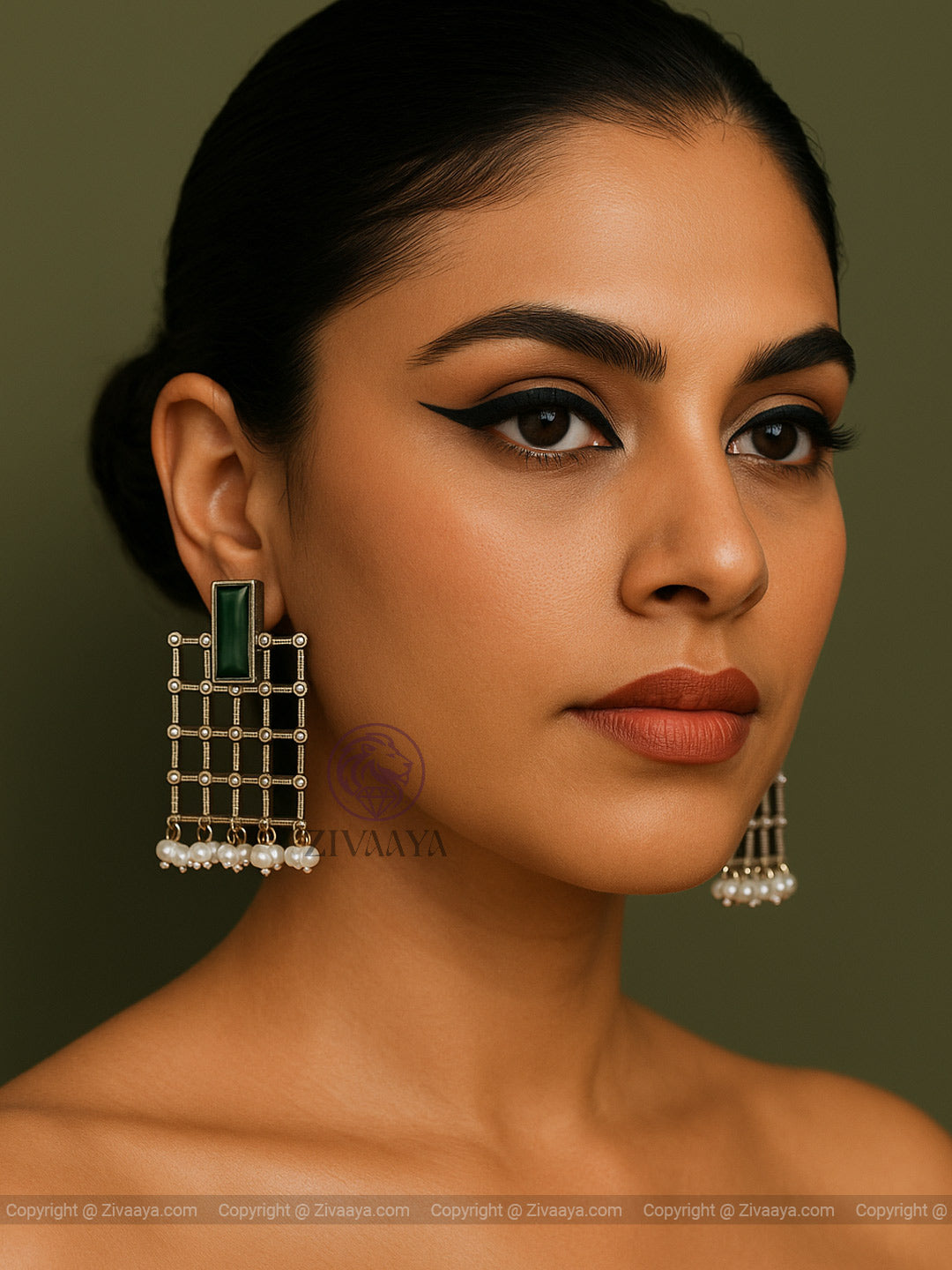 Emerald Grid Pearl Earrings – Zivaaya