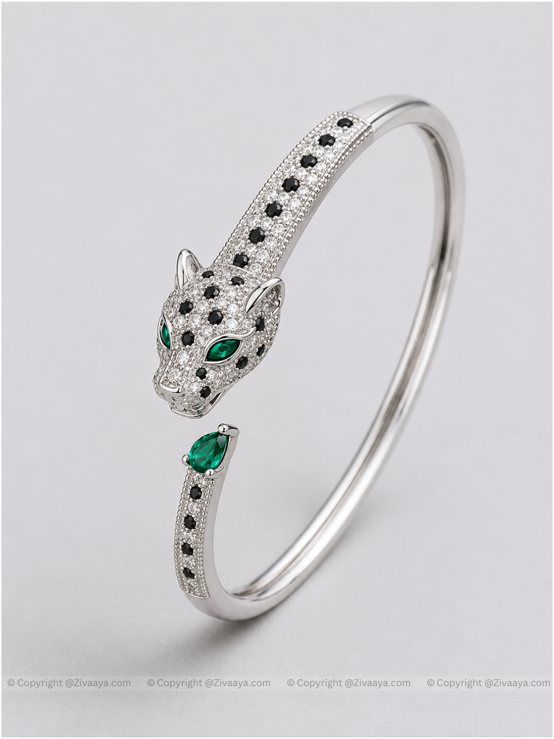 Panther Charm Silver-Finish AD-Bracelet - Zivaaya