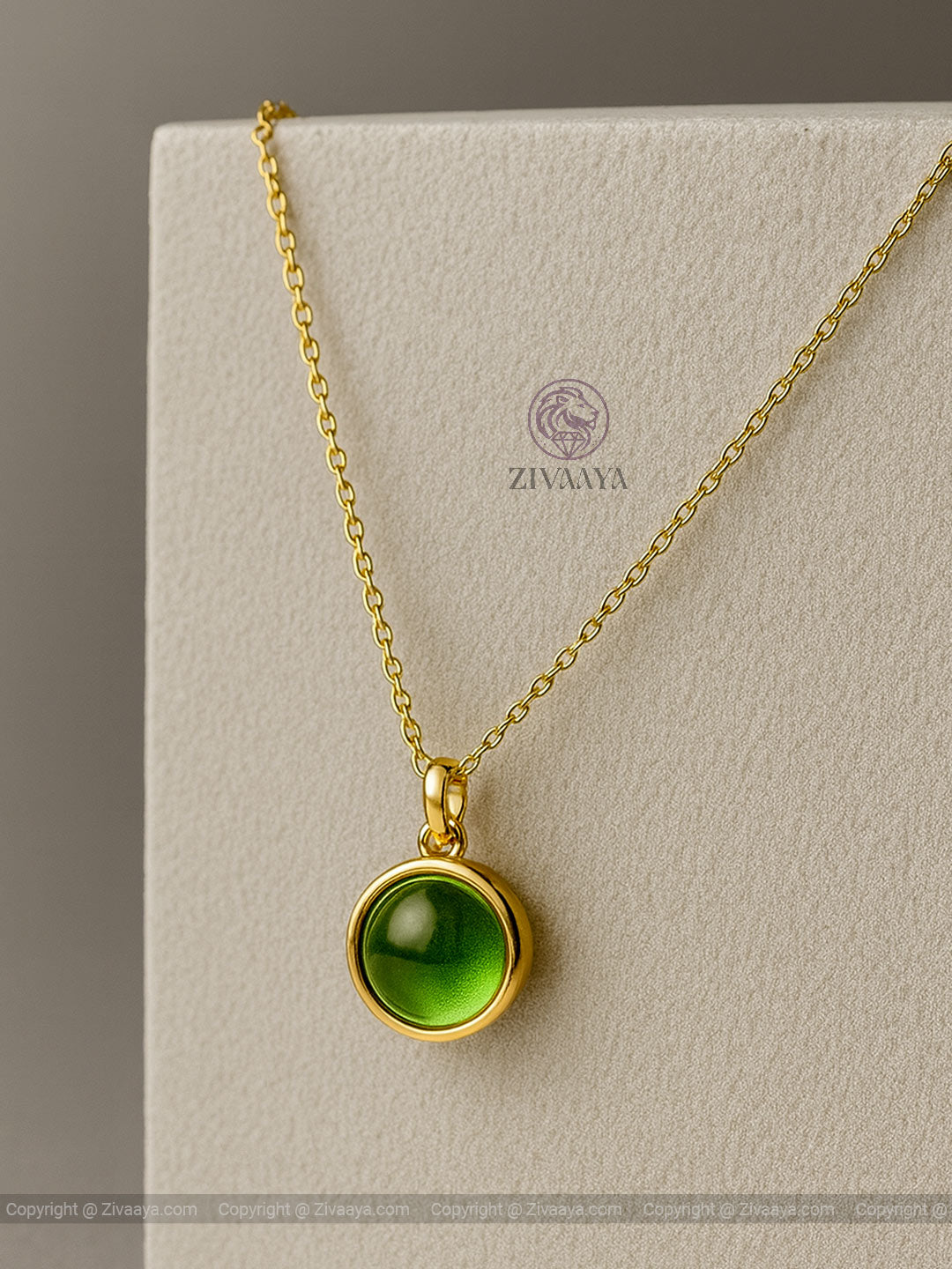 Minimal Emerald Pendant Necklace – Zivaaya